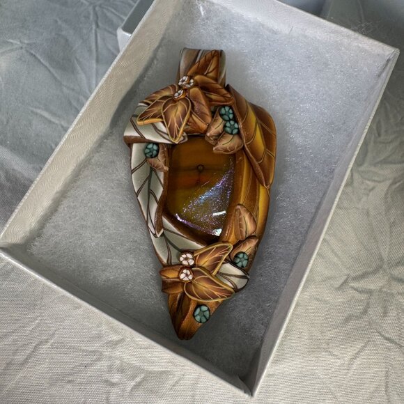 OOAK Handmade Leaf & Floral Polymer Clay Pendant Labradorite Artist signed - Picture 12 of 12